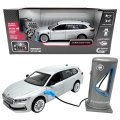 Kovový model - 1:35 Škoda Superb IV Combi Stříbrně šedá + nabíjecí stanice