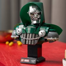                            LEGO® | Marvel 76345 Busta Doktora Dooma                        